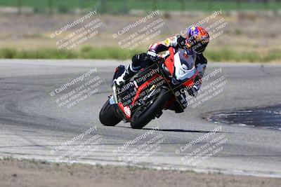 media/May-25-2025-Lets Ride (Sun) [[0ff033e448]]/B Group/1120am (Grapevine)/